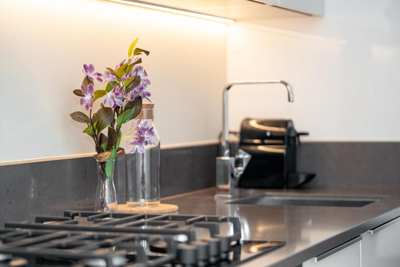 Higuests - Unique Studio With Stunning Panoramic Marina Views Dubai Exteriör bild